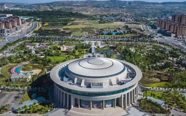 疫情期间铁路出行乘客须知_k396脱困乘客:走铁路钻树林9小时_铁路12306不能添加乘客