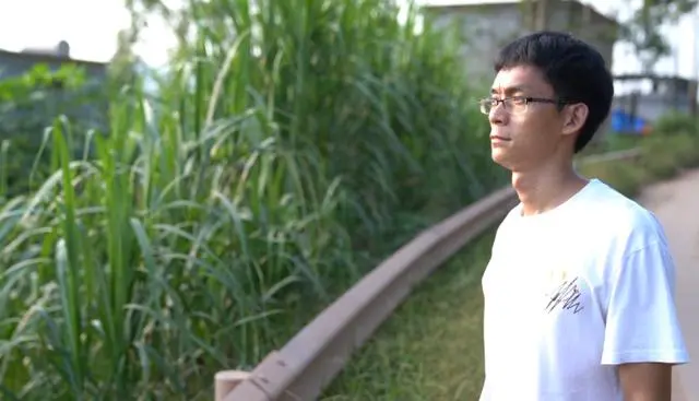 高考15年 唐尚珺:确实走了弯路_唐尚珺2018年考上什么学校_走一段弯路也无妨700